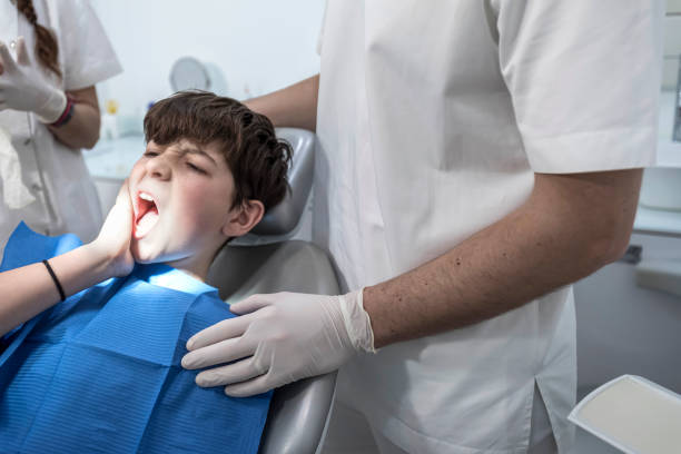 Best Emergency Tooth Extraction in Sturgis, MI
